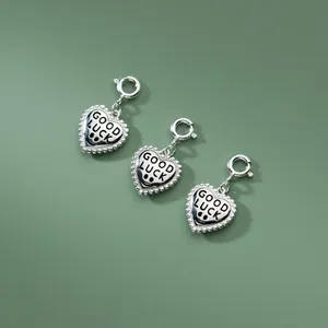 Tre ciondoli a cuore in argento S925 con incisione "Good Luck" e smiley per gioielli DIY