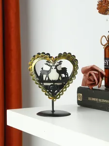 Portavelas vintage de hierro en forma de corazón con renos para decoración festiva