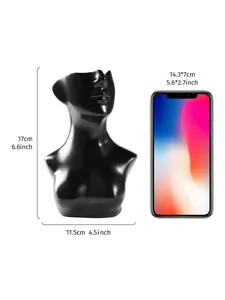 Detaillierte Maße der schwarzen Kunstharz-Büstenvase im Vergleich zu einem Smartphone