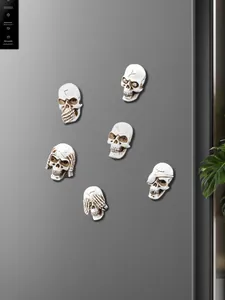 Set di 6 calamite da frigo a forma di teschio in resina vintage per Halloween