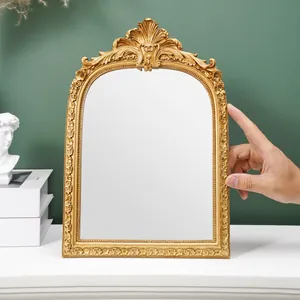 Goldener Vintage-Harzrahmen für Spiegel oder Fotos mit feinen Barock-Schnitzereien