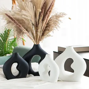 Moderne minimalistische bohnenförmige Keramikvasen für elegante Wohndekoration