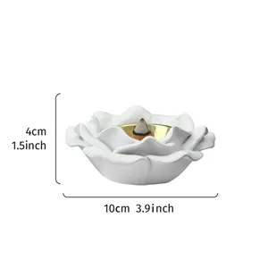Quemador de incienso en forma de rosa blanca con medidas de 10 cm de ancho y 4 cm alto