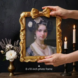Eleganter 20x25 cm Vintage Gold Fotorahmen mit dekorativer großer 3D Schleife im Detail