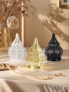 Elegante holle kalebasvormige lantaarns in drie kleuren met parelketting decor
