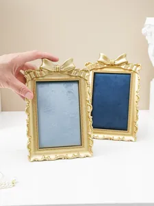 Vintage Goldharz Schleife Bilderrahmen mit blauem Samtfutter für Schmuck Display Deko