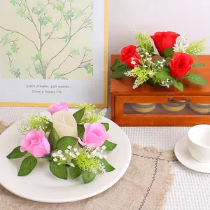 Elegantes portavelas de corona de rosas artificiales para bodas y decoración de mesa