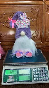 Ostern-Zwerg Plüschfigur mit Hasenohren, 125g auf einer Waage gewogen für Details