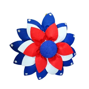 Patriottische Amerikaanse onafhankelijkheidsdag bloemenkrans in rood wit blauw voor buiten