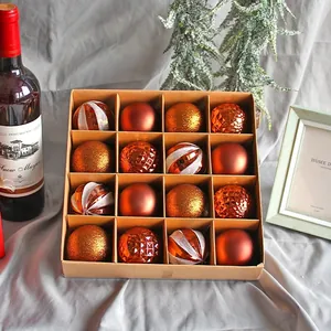 Set festivo de 16 bolas de Navidad de cobre de 6 cm en una caja de regalo dividida