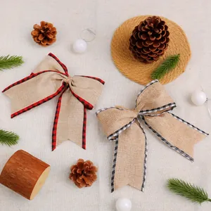Set di fiocchi natalizi in iuta con bordi a quadri per decorazioni e fai da te