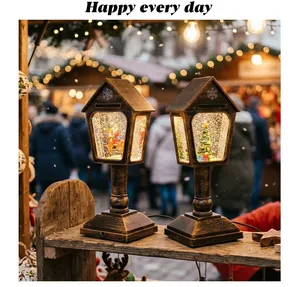 Duo von Vintage-Bronze-Weihnachtswasserlaternen mit Weihnachtsmann und Baum-Motiven im Markt