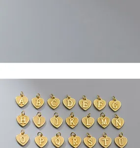Colgantes de corazón de plata S925 dorada con letras A-U para joyería de bricolaje