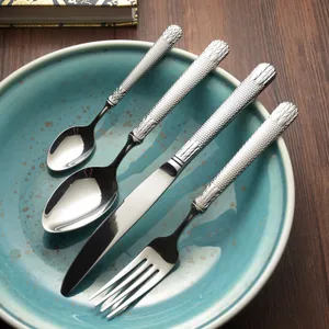 Elegant Luxury Stainless Steel Steak Knife Fork Spoon Wheat Ear Relief Handle Mirror Polished Western Cutlery For Home Hotel Wedding Banquet Dinnerware