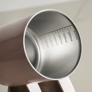 Roze 316 roestvrijstalen dubbelwandige mok met interne 400ml meetschaal in Ins-stijl