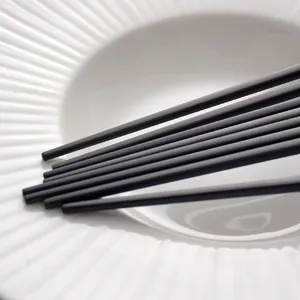 Hochwertige schwarze Essstäbchen aus 304 Edelstahl, rutschfestes quadratisches Design