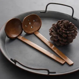 Cuillère à Soupe et Passoire en Bois Naturel à Long Manche de Style Japonais pour Ramen Hotpot Cuisine Accessoire de Vaisselle