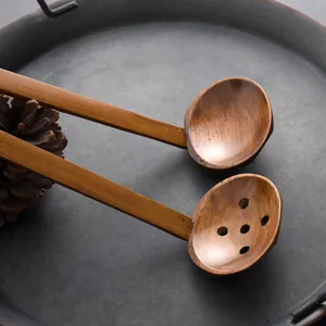 Ensemble de cuillère à soupe et passoire en bois à long manche de style japonais