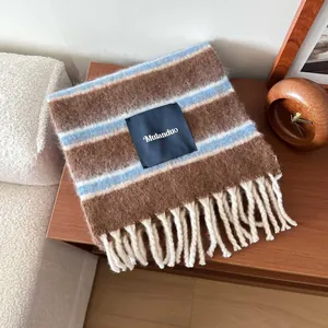 Sciarpa a righe in misto lana 40% con frange nei colori marrone e blu
