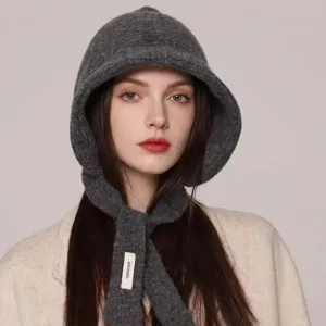 Set passamontagna e sciarpa in maglia grigia spessa integrata per donna in inverno