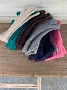 Warme Strickhandschuhe aus Wollmischung in verschiedenen Farben für Winter und Outdoor