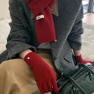Korean Gentle Style Solid Color Rib-Knit Scarf and Glove Set Winter Warm Thick Yarn Scarf Mittens 2-Piece Set for Women Gift
