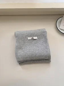 Elegant gray ribbed knit wool scarf for women in Korean minimalist gift style