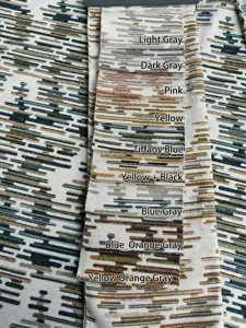 Campioni di tessuto jacquard ciniglia multicolore con motivi astratti a strisce orizzontali