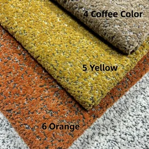 Stoffproben aus strukturiertem Chenille-Bouclé in Kaffee, Gelb und Orange