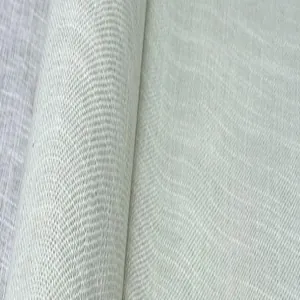 Gros plan d'un tissu en coton et lin de haute qualité à texture flammée blanc cassé