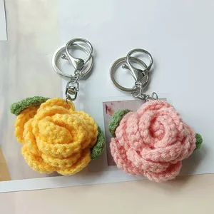 Handmade Crocheted Rose Flower Keychain Wool Yarn Knitted Bag Pendant For Students Backpack Gift Floral Charm Key Ring