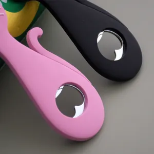 Cute cat-shaped silicone beer bottle opener fridge magnet for creative kitchen tool