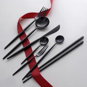 Juego de Cubertería de Acero Inoxidable 304 Negro Espejo Moderno Juego de Cubertería Occidental con Mango Redondo Cuchillo de Mesa Tenedor Cuchara