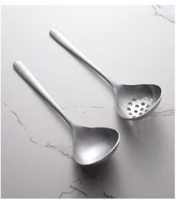 Set van soeplepel en schuimspaan van 304 roestvrij staal met vintage matte finish