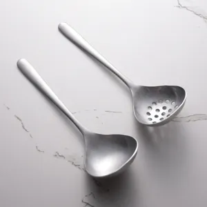 Retro 304 roestvrijstalen hot pot soeplepel en schuimspaan set met lange steel voor soep