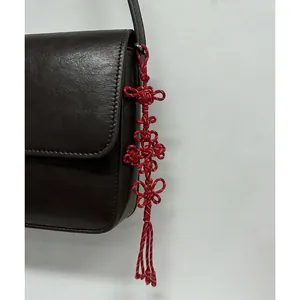 Traditioneller handgefertigter roter China-Knoten Quastenanhänger für Taschen Deko