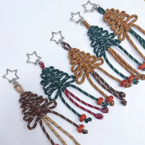 Handgefertigter Gewebter Weihnachtsbaum Taschenanhänger Schlüsselanhänger Mit Sternschnalle Polyestergarn Festlicher Anhänger Für Damen Handtaschen