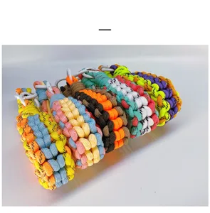 Handgewebte bunte Paracord-Handschlaufen für Smartphones und Kameras in Neonfarben