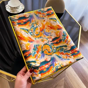 Dames Grote Satijnen Sjaal Vintage Chinese Stijl Drakenschubben Patroon Zonbescherming Shawl Polyester Lichtgewicht Bedrukte Sjaal Voor Reizen Dagelijks