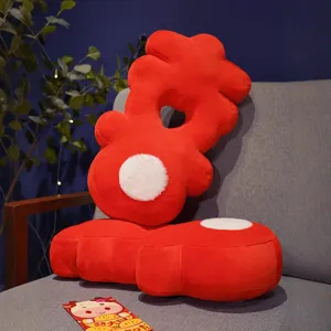 Modern rood pluche kussen in Chinese Xi-tekenvorm voor bruiloft decoratie feest