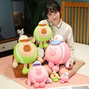 Süßes Capybara-Plüschtier-Set im Tennis-Stil in Pink und Grün, ideales Geschenk für Kinder