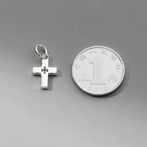Ciondolo a croce cava in argento sterling S925 vintage per gioielli e braccialetti DIY