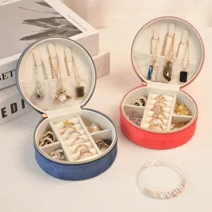Elegant vintage oval velvet mini portable jewelry box travel organizer gift set