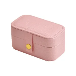 Tragbare kleine rosa Glitzer-Schmuckschatulle mit Goldknopf für Ohrringe und Ringe