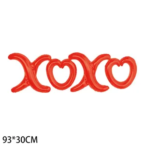 Ballon en aluminium XOXO rouge pour la Saint-Valentin, détails de taille 93x30cm