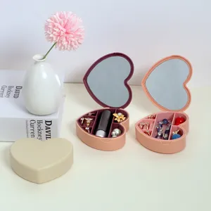 Boîte à bijoux portable en forme de cœur avec miroir pour bagues et boucles d'oreilles