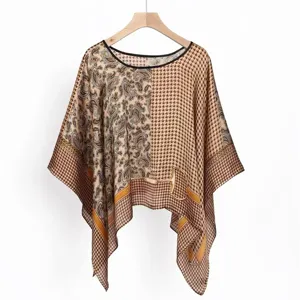 Eleganter Poncho aus Kunstseide mit Paisley-Muster für Damen als Strand-Sonnenschutz