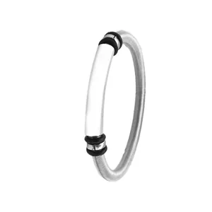 Bracciale minimalista in acciaio inossidabile argento con piastra curva e cinturino a molla