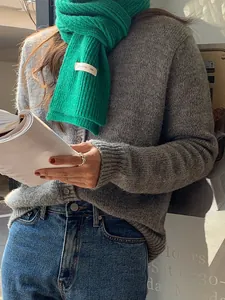 Elegante sciarpa corta in maglia verde da donna, stile minimalista coreano autunno-inverno