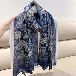 Retro Ethnic Style Women Polyester Paisley Print Scarf Lightweight Shawl With Tassel Decorative Pashmina For All Seasons